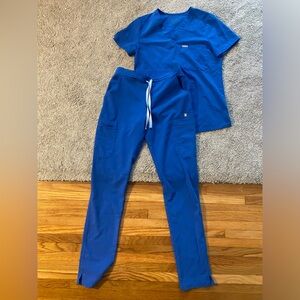 Figs scrubs set XS